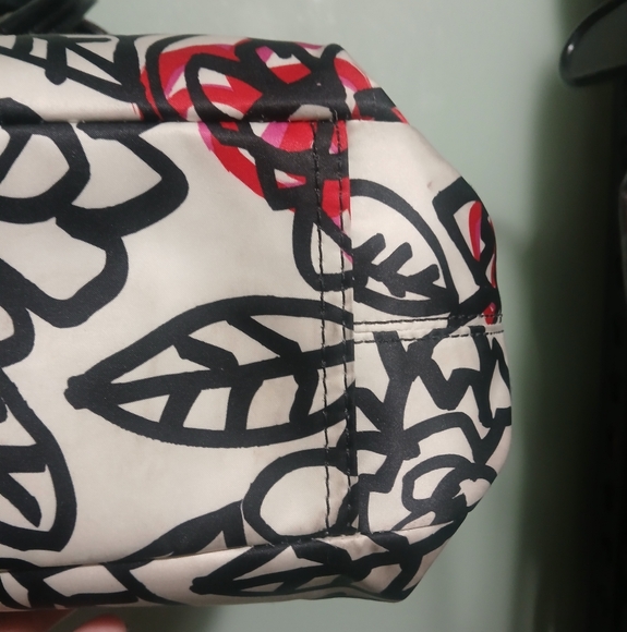 EUC Coach Poppy Daisy Graffiti Tote COA - Picture 6 of 14